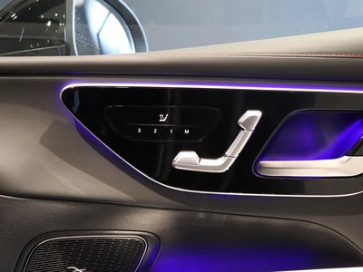 2025 Mercedes-BENZ GLC AMG thumbnail 30