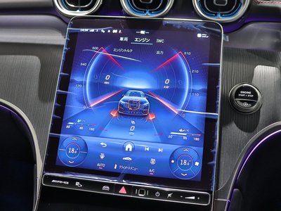 2025 Mercedes-BENZ GLC AMG 照片 3
