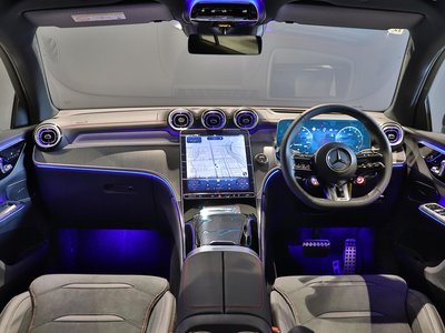 2025 Mercedes-BENZ GLC AMG 照片 2