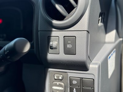 2025 Toyota LAND CRUISER 70 — миниатюра 66