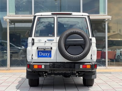 2025 Toyota LAND CRUISER 70 — миниатюра 32