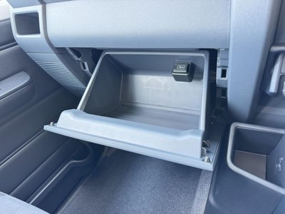 2025 Toyota LAND CRUISER 70 — миниатюра 69