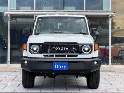2025 Toyota LAND CRUISER 70 — миниатюра 14