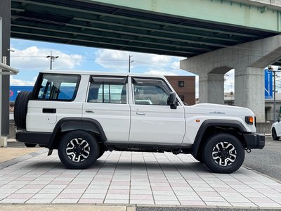 2025 Toyota LAND CRUISER 70 — миниатюра 7