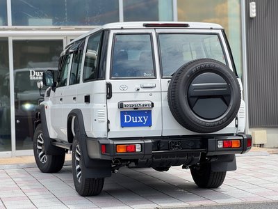 2025 Toyota LAND CRUISER 70 — миниатюра 8