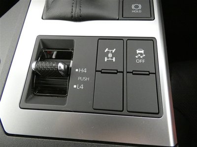 صورة 22 لـ 2024 Toyota LAND CRUISER 250