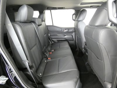 صورة 17 لـ 2024 Toyota LAND CRUISER 250