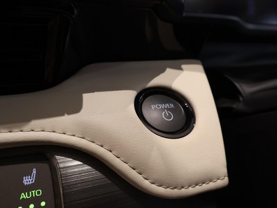 2025 Toyota CENTURY 缩略图 41