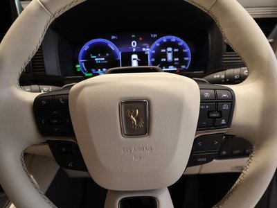 2025 Toyota CENTURY 缩略图 28