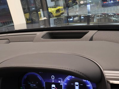 2025 Toyota CENTURY 缩略图 46