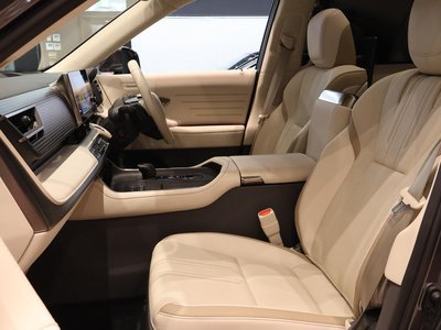 2025 Toyota CENTURY 缩略图 19