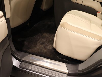 2025 Toyota CENTURY 缩略图 26