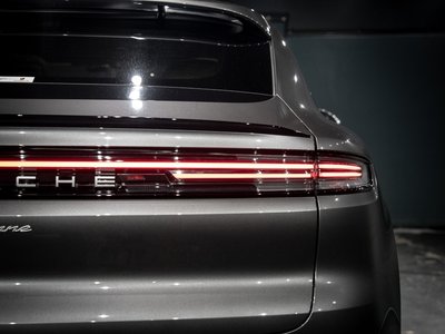 2023 Porsche CAYENNE thumbnail 72