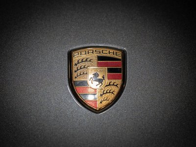2023 Porsche CAYENNE photo 7