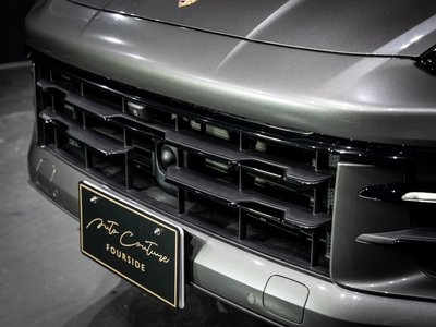 2023 Porsche CAYENNE thumbnail 56