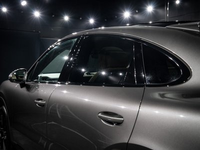 2023 Porsche CAYENNE thumbnail 62