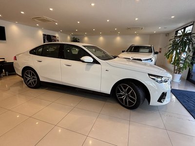 2024 BMW 5 SERIES — миниатюра 2