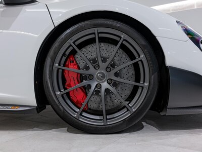 صورة مصغرة 14 لـ 2015 Mclaren 675LT