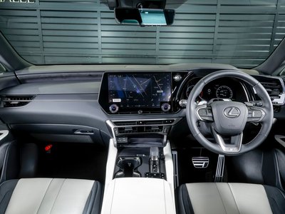 2025 Lexus RX 照片 13