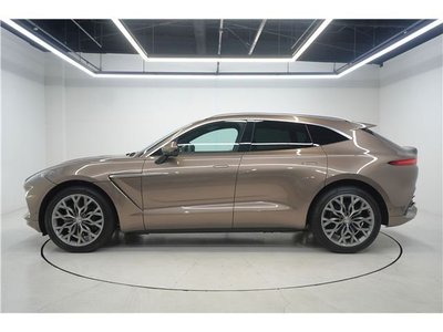 صورة مصغرة 9 لـ 2023 Aston Martin DBX