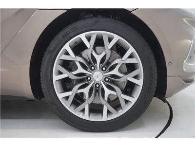 صورة مصغرة 12 لـ 2023 Aston Martin DBX