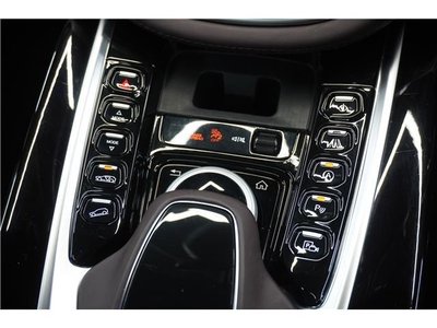 صورة مصغرة 38 لـ 2023 Aston Martin DBX
