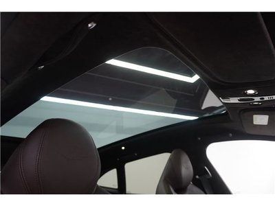 صورة مصغرة 51 لـ 2023 Aston Martin DBX
