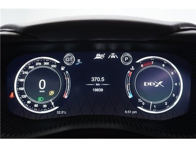 صورة مصغرة 31 لـ 2023 Aston Martin DBX