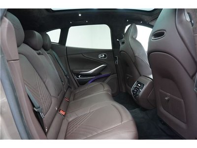 صورة مصغرة 65 لـ 2023 Aston Martin DBX