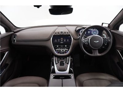 صورة مصغرة 3 لـ 2023 Aston Martin DBX
