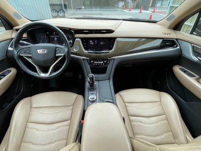2021 Cadillac XT6 照片 43
