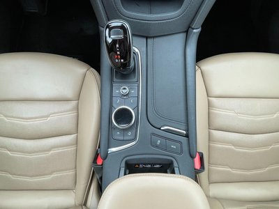 2021 Cadillac XT6 照片 46