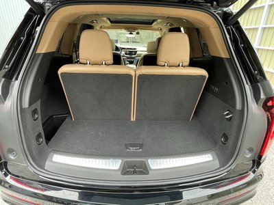 2021 Cadillac XT6 照片 36