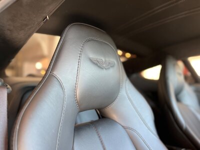 2015 Aston Martin VANQUISH — фото 5
