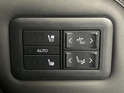 2025 Toyota ALPHARD — фото 17