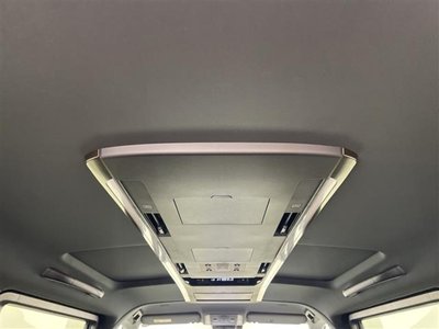 2025 Toyota ALPHARD — фото 44