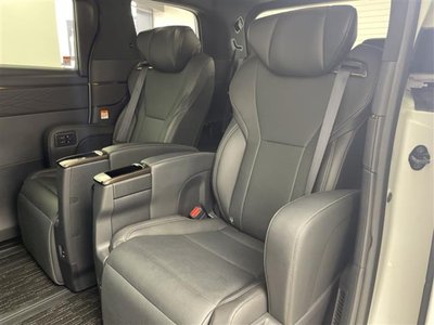 2025 Toyota ALPHARD — фото 37