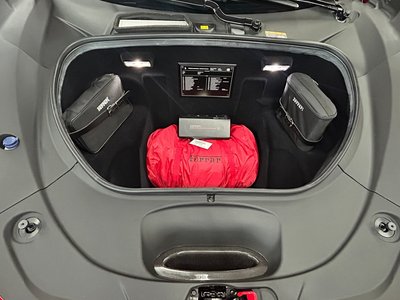 2021 Ferrari F8 SPIDER 照片 20
