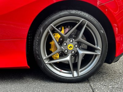 2021 Ferrari F8 SPIDER 照片 23