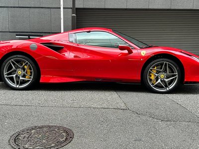 2021 Ferrari F8 SPIDER — фото 15