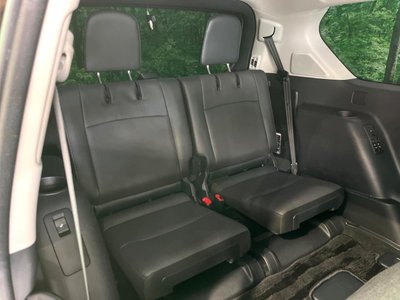 صورة 12 لـ 2023 Toyota LAND CRUISER PRADO
