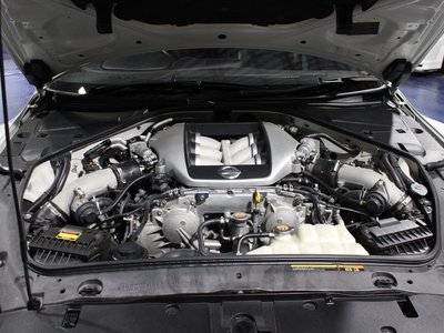 صورة 12 لـ 2008 Nissan GT-R