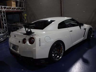 صورة 10 لـ 2008 Nissan GT-R