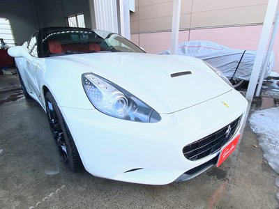 صورة مصغرة 76 لـ 2010 Ferrari CALIFORNIA