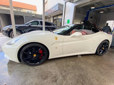 صورة مصغرة 65 لـ 2010 Ferrari CALIFORNIA