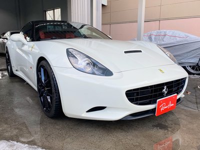 صورة مصغرة 62 لـ 2010 Ferrari CALIFORNIA