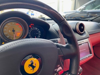 صورة مصغرة 42 لـ 2010 Ferrari CALIFORNIA