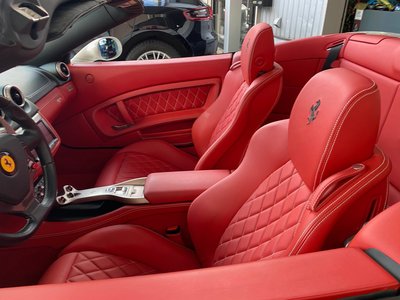 صورة مصغرة 33 لـ 2010 Ferrari CALIFORNIA