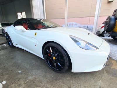 صورة مصغرة 75 لـ 2010 Ferrari CALIFORNIA