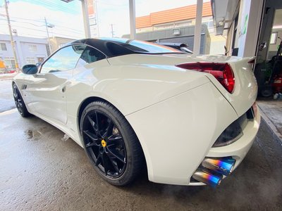 صورة مصغرة 68 لـ 2010 Ferrari CALIFORNIA